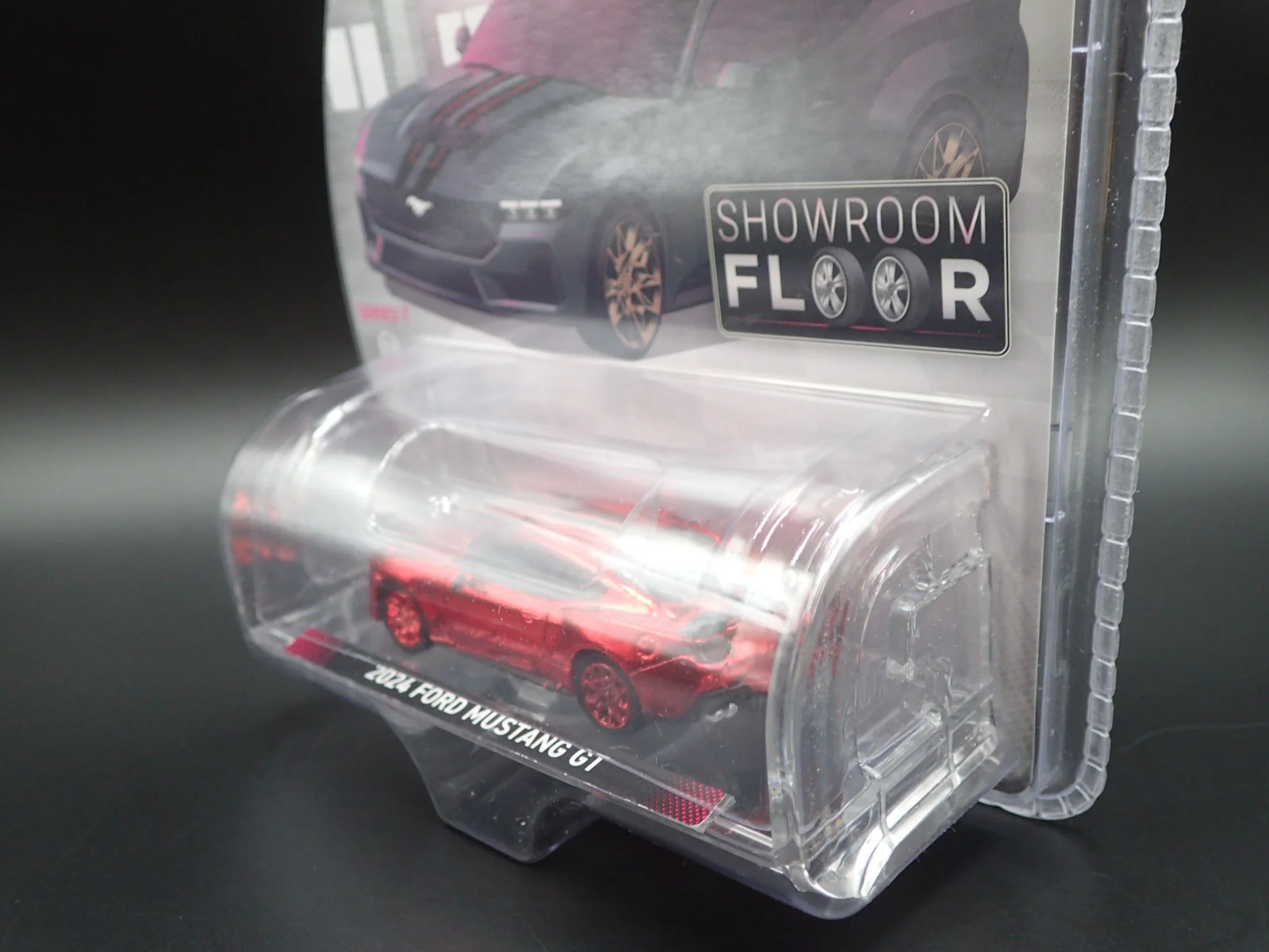 2025 GREENLIGHT TARGET RED CHASE MACHINE 2024 FORD MUSTANG GT SHOWROOM FLOOR 7