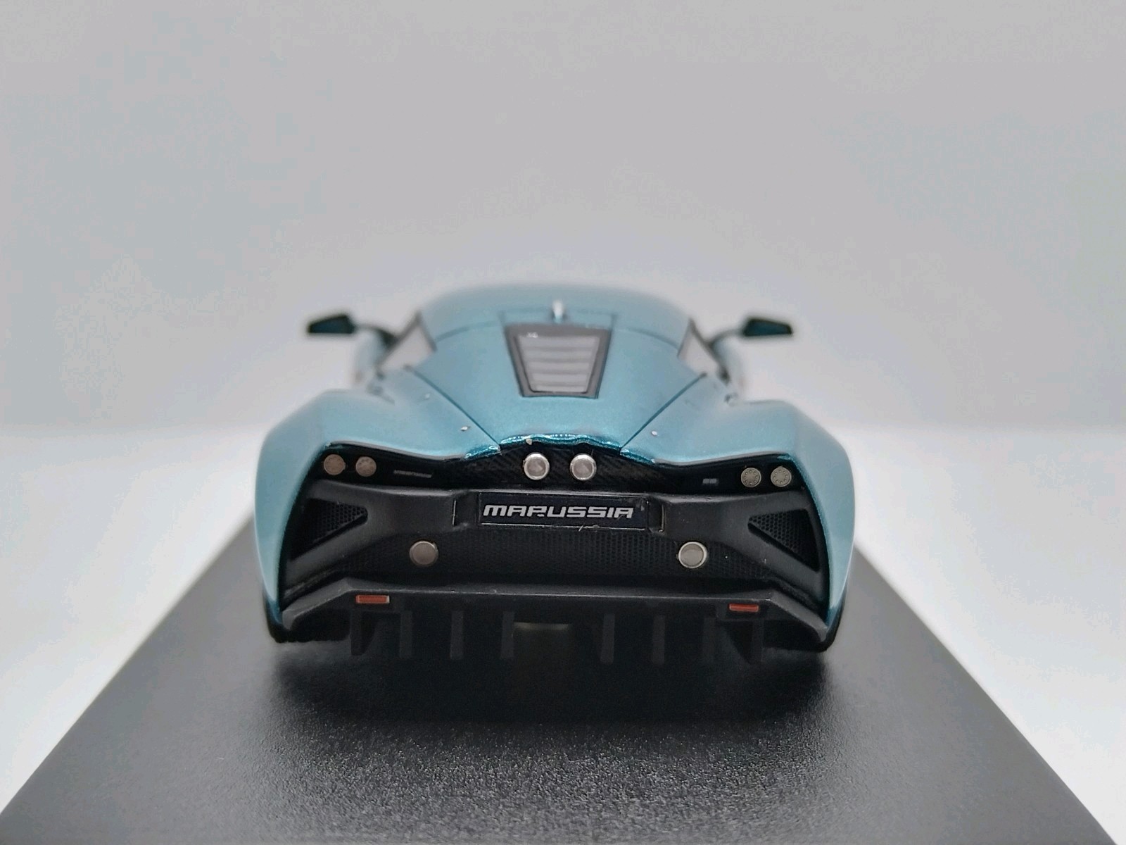 LOOKSMART 1/43 Marussia B2 2009 Glacier. Limited 090/165. Wow Rare!