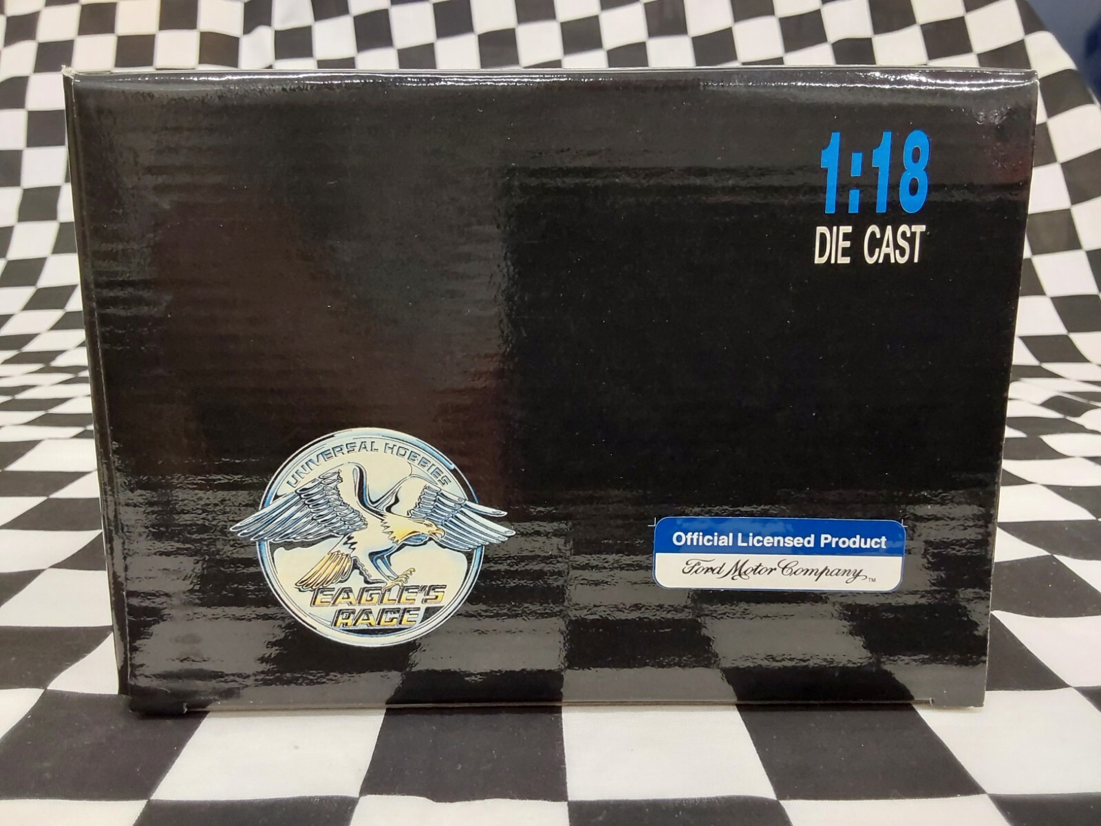1940 Ford Deluxe Hot Rod Coupe Flathead V-8 Tri-Power Eagle’s Race 1/18 scale