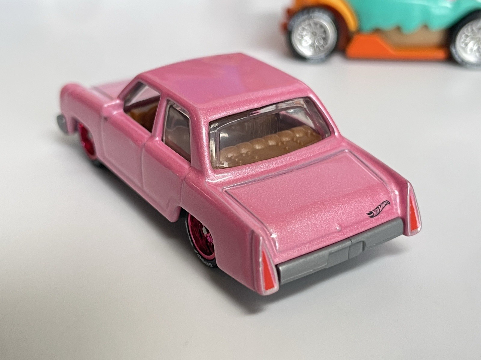 Hot Wheels The Simpsons Family Car + Homer Donut Drifter – CUSTOM WHEEL SWAP