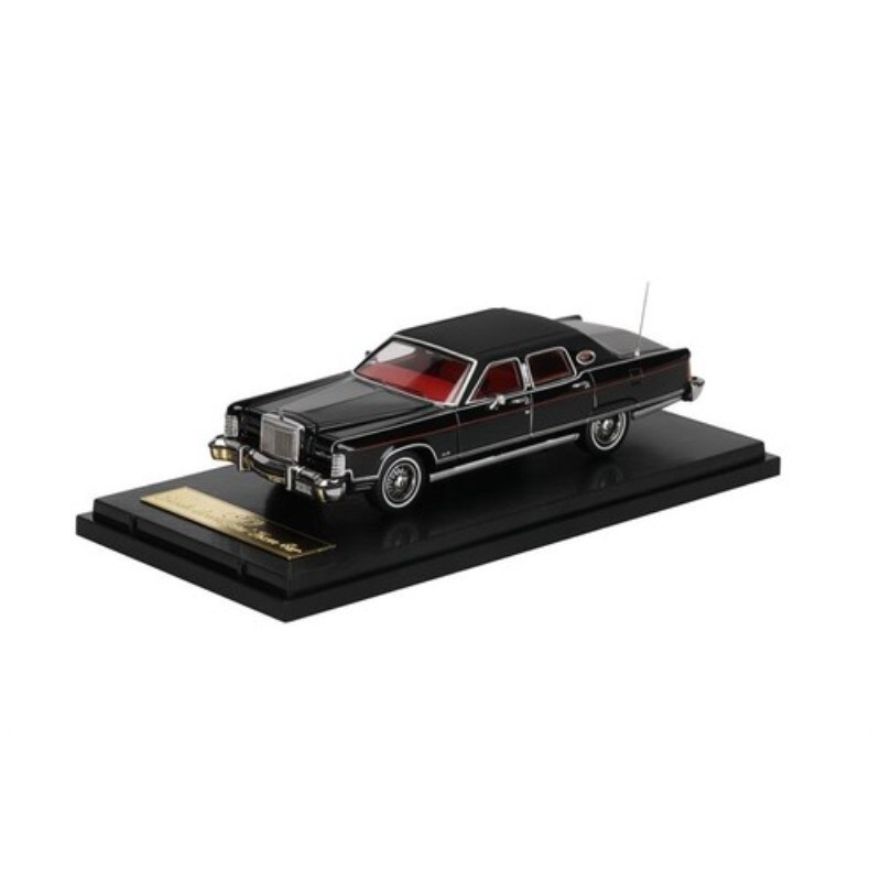 1PC Turning Crush x Sunstar 1979 Lincoin Continental Town Diecast 1/64 Scale Car