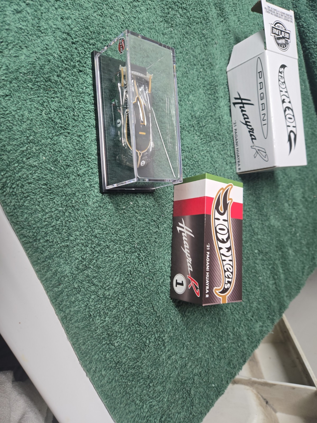 2024 Hot Wheels RLC Exclusive ‘21 Pagani Huayra R IN HAND
