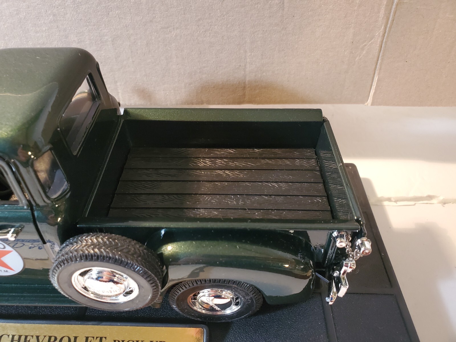 Vintage Fairfield Mint 1953 Texaco Chevy Pick-Up Dark Green Metallic OB & Papers