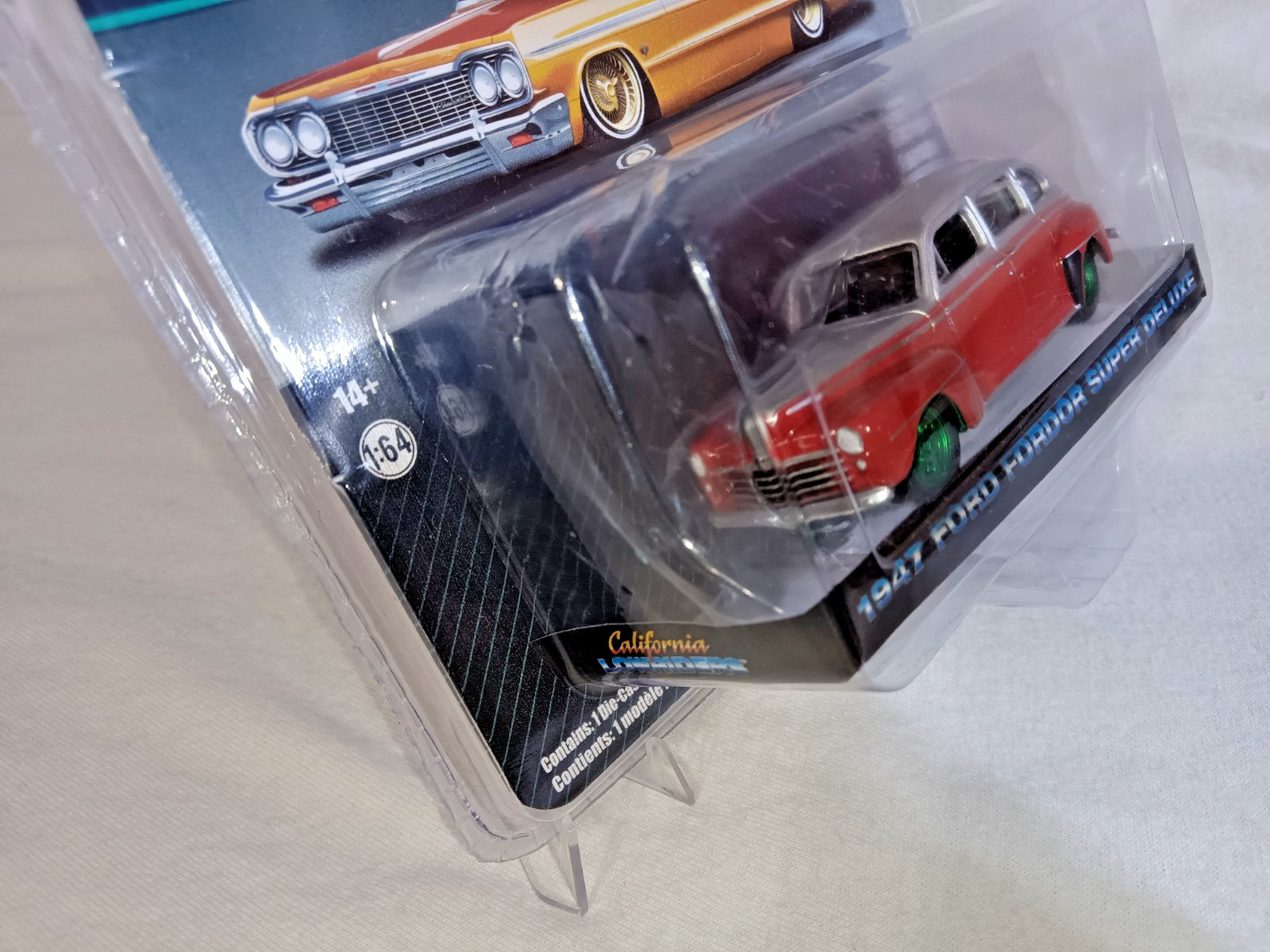 1:64 CHASE CALIFORNIA LOWRIDERS 1947 FORD FORDOR SUPER DELUXE OUT OF PRODUCTION!
