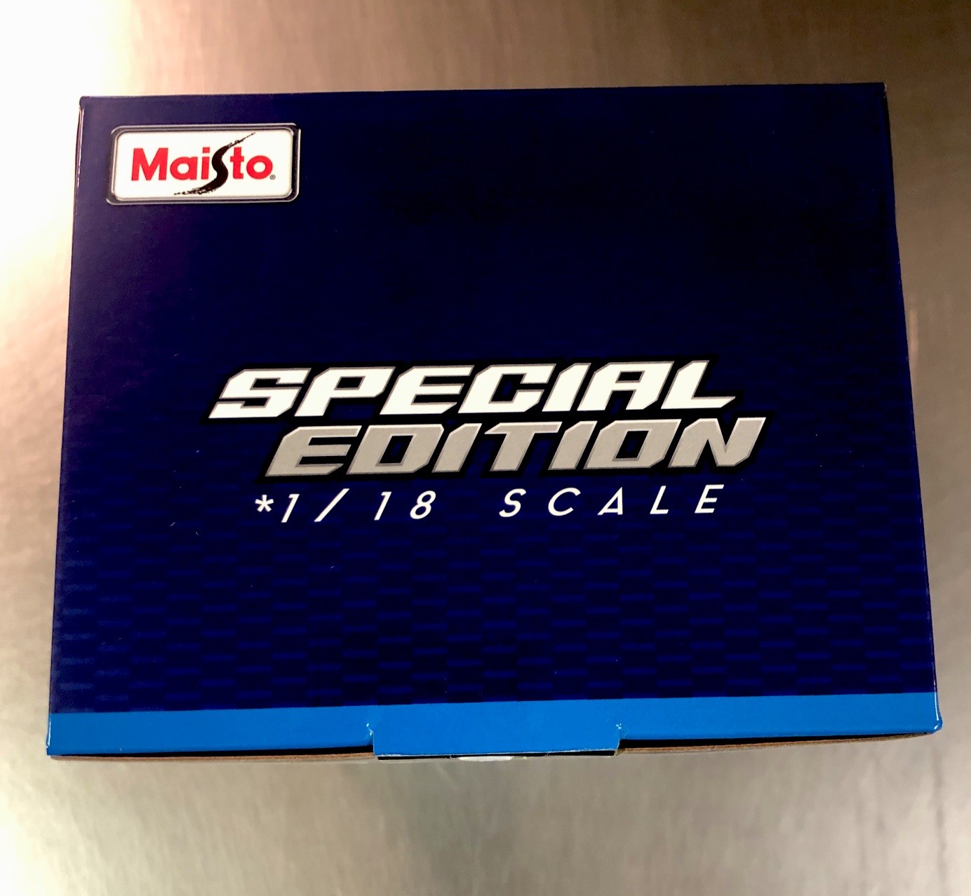 2026 MAISTO FERRARI FXX-K Evo EXCLUSIVE STYLE SPECIAL EDITION 1/18 SCALE