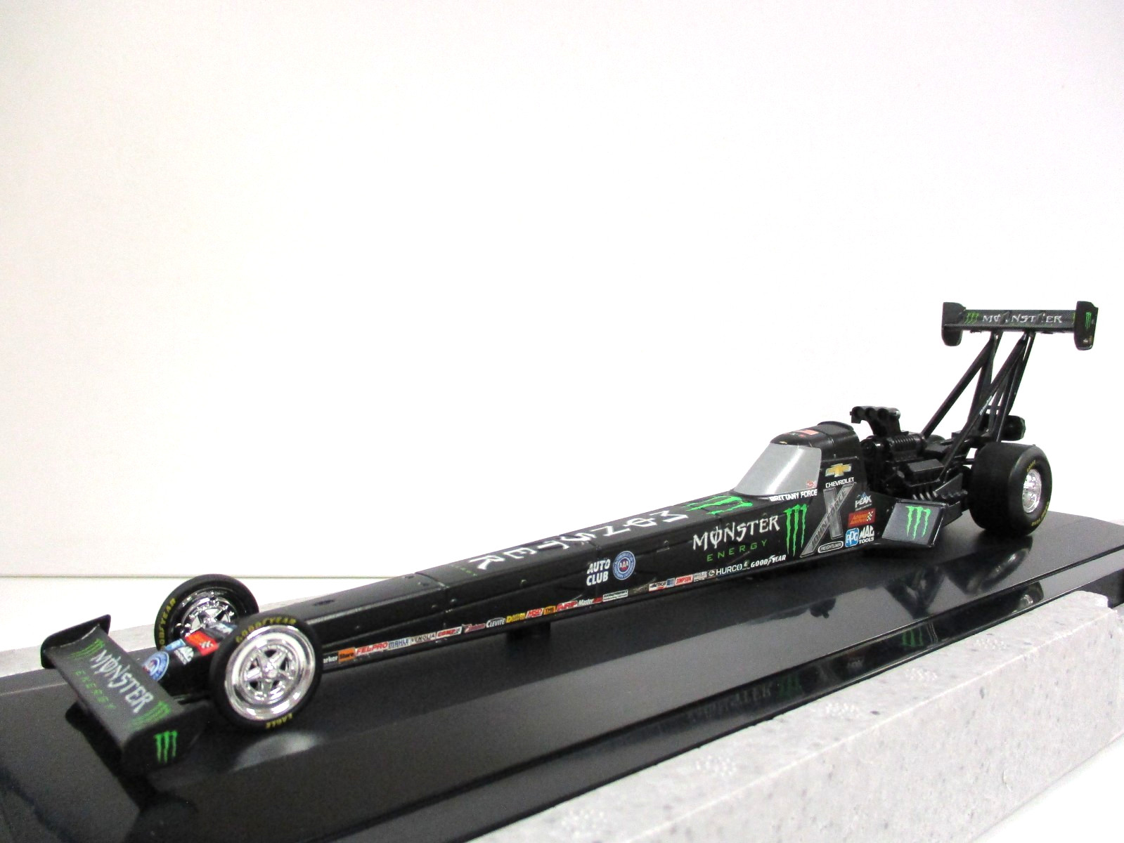 LIONEL RACING – BRITTANY FORCE MONSTER ENERGY NHRA TOP FUEL DRAGSTER – 1/32