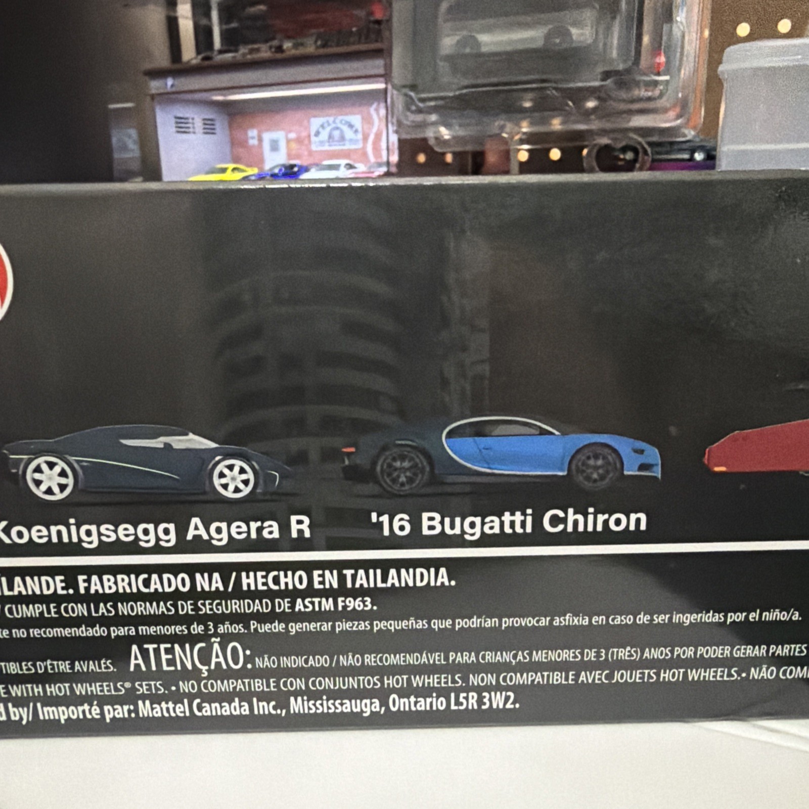 2021 Hot Wheels Premium Diorama Exotics-Carry On-Bugatti-McLaren-Koenigsegg❤️