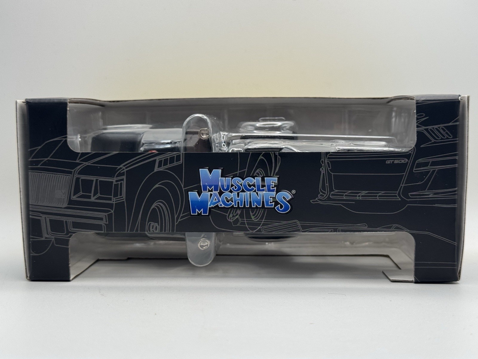 Muscle Machines 1966 Chevrolet C60 Flatbed/1993 Chevrolet 454 SS – 1:64 Diecast