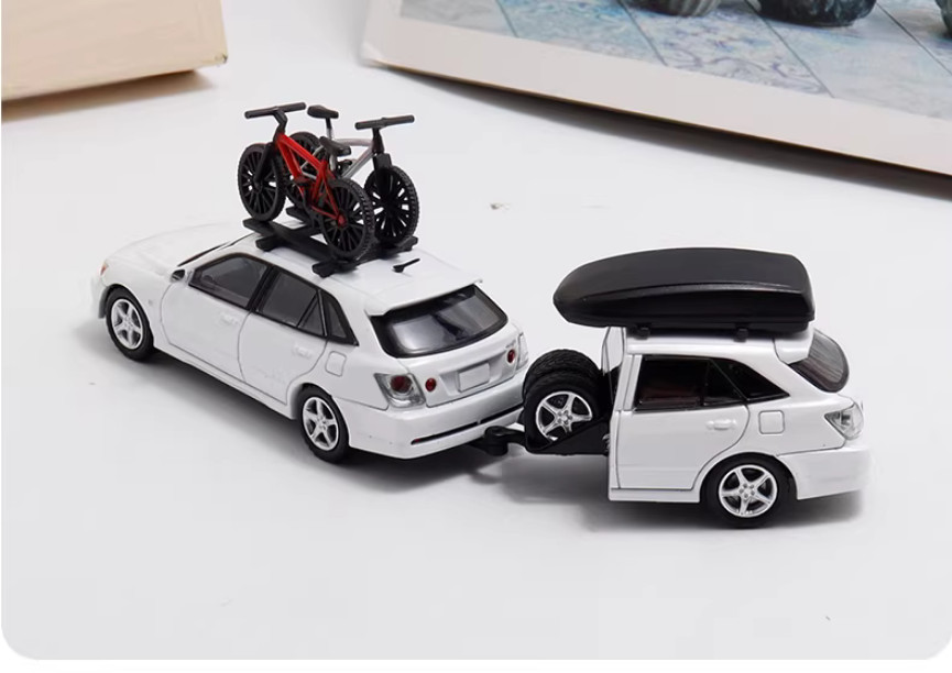 Mortal 1:64 Toyota ALTEZZA IS200 biting shark alloy car model ornaments