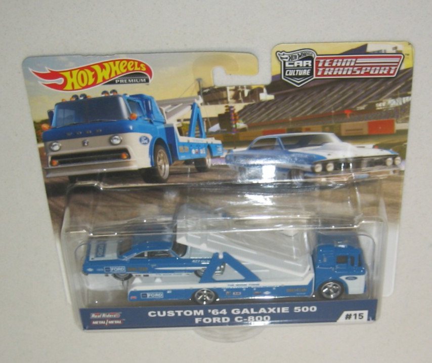 Hot Wheels Premium #15 Custom 64 Galaxie 500 Ford C-800 Team Transport