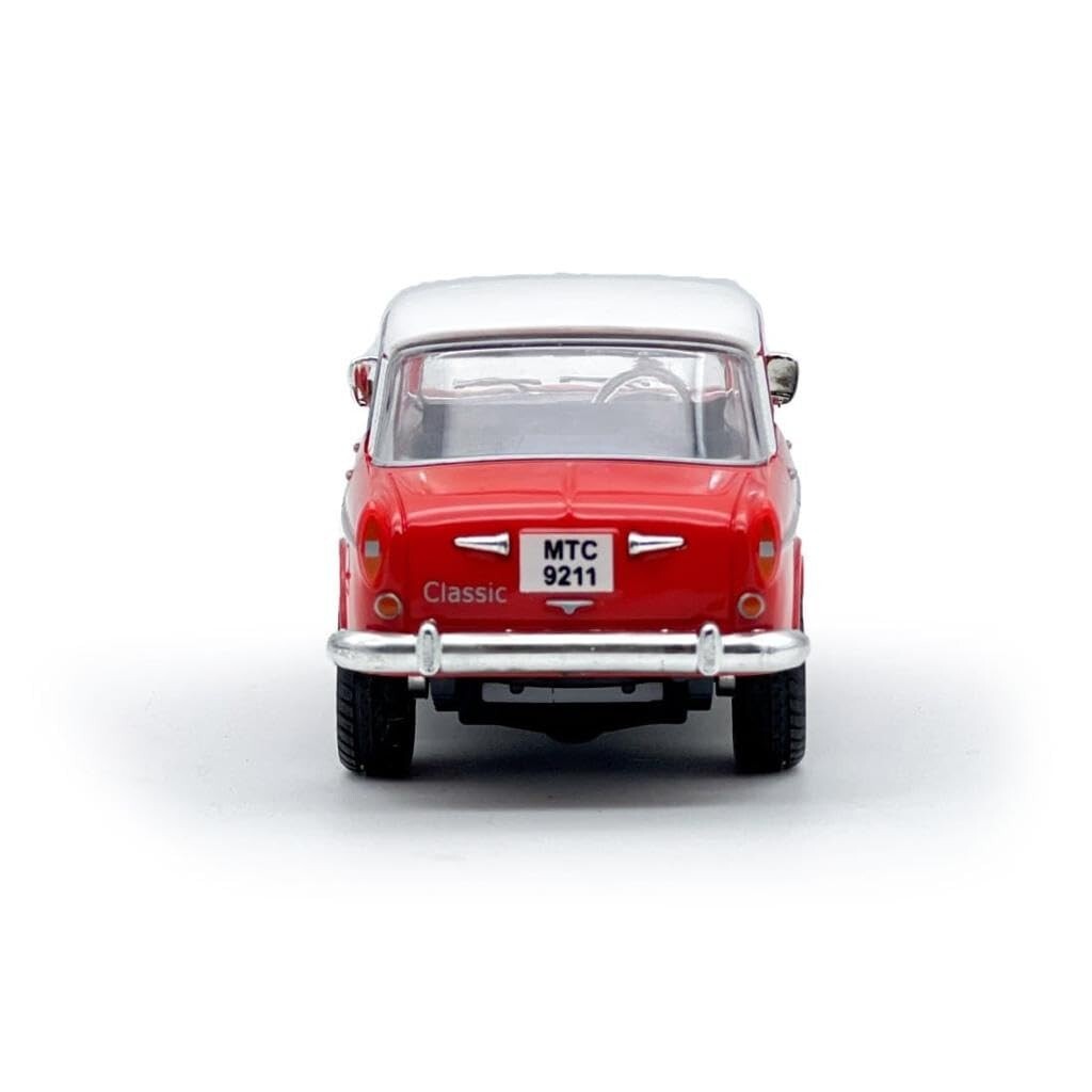 Queens 70 Toy Model Fiat Openable Doors Pull Back Action / Gift Toys for Kid
