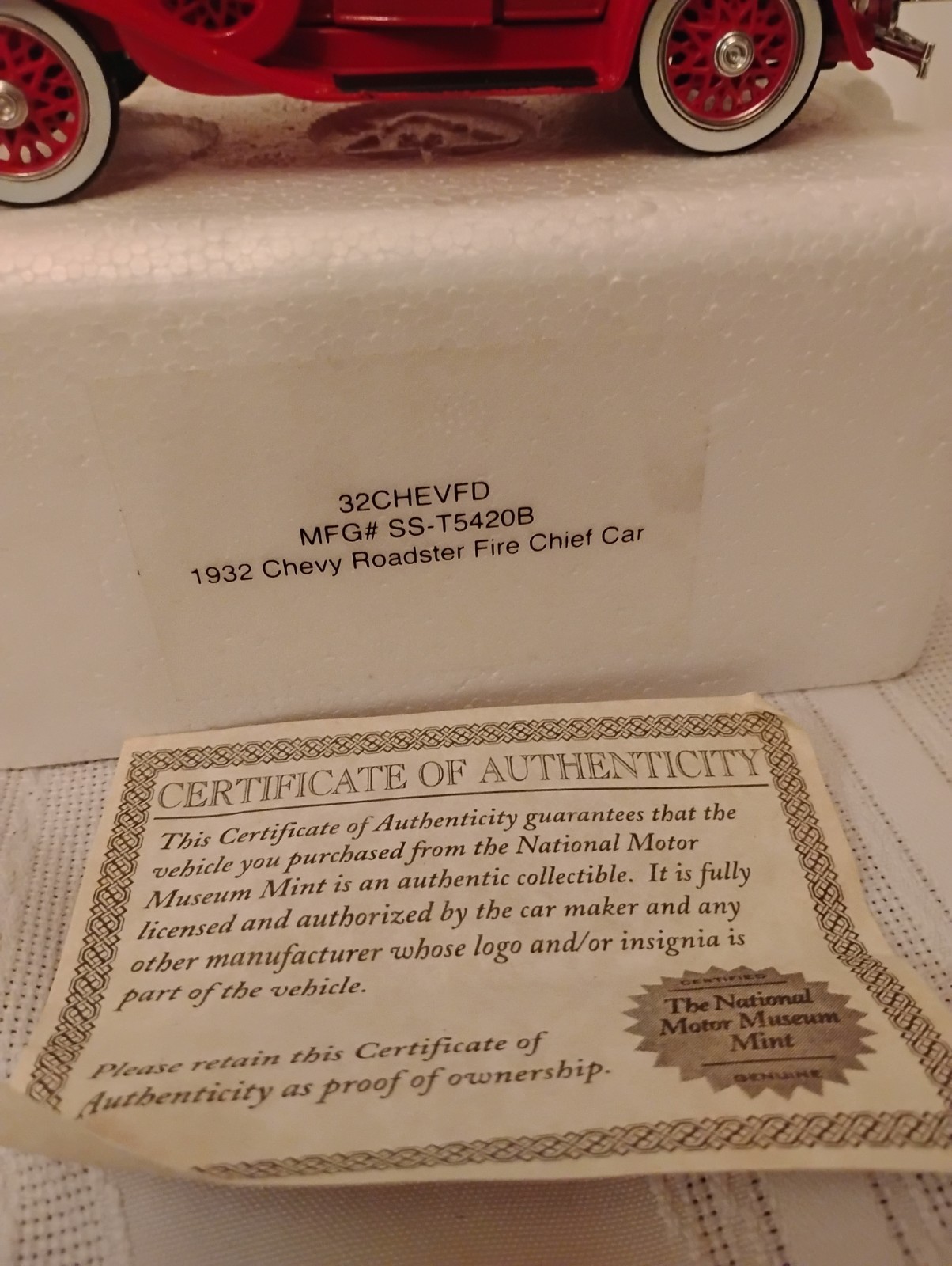 National Motor Museum Mint 1:32 Diecast Car Set 1932 Chev Fire Chef/1941 Flatbed