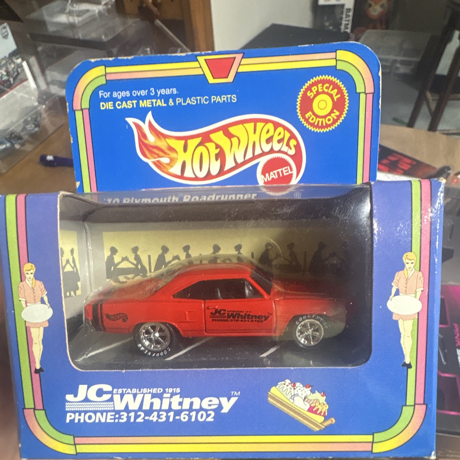 Hot Wheels Special Edition JC Whitney 1970 Plymouth Roadrunner Diecast 1:64 Red