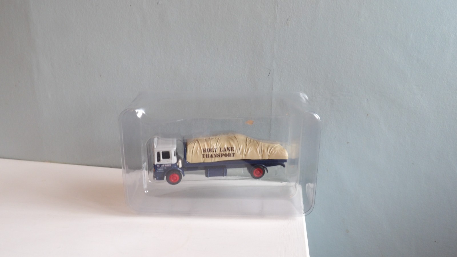 EFE 21601* HOLT LANE TRANSPORT LEYLAND SUPER COMET ERGOMATIC DIECAST 1:76 SCALE.