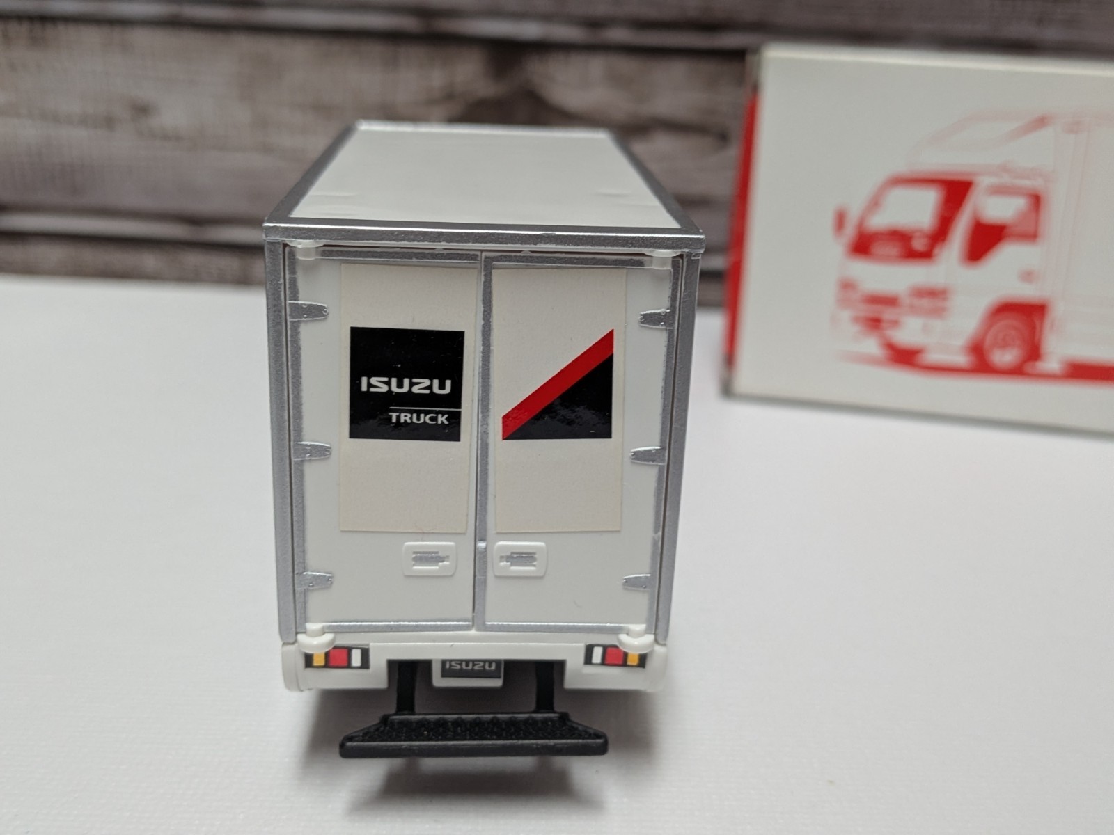 Isuzu NPR Diecast Collector Box Truck