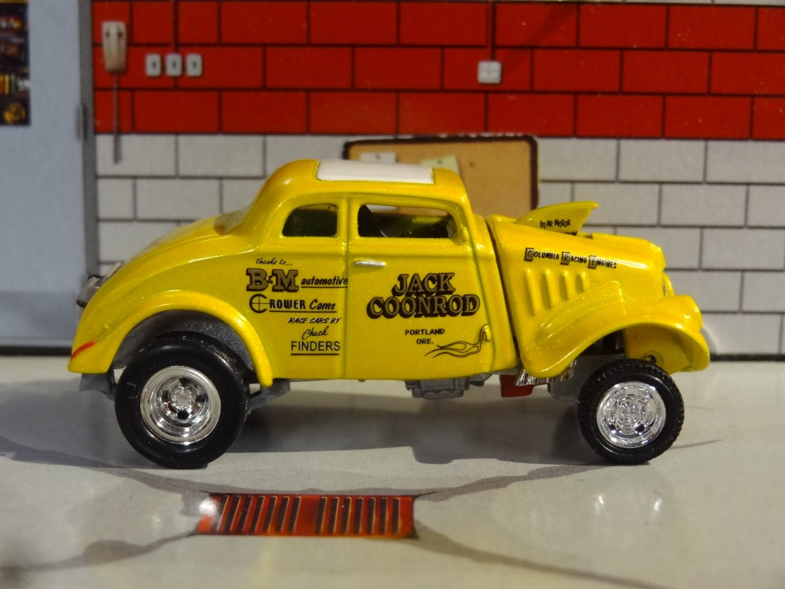 HOT WHEELS – JACK “THE BEAR” COONROD – 1933 WILLYS GASSER DRAG CAR NHRA