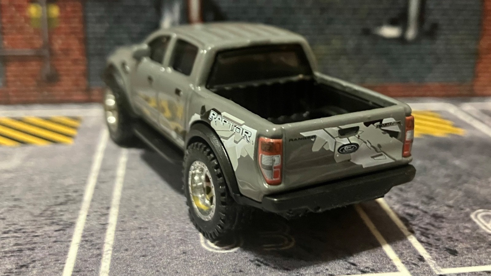 CUSTOM Gray ’19 Ford Ranger Raptor • Chrome Real Riders • 2026 Hot Wheels