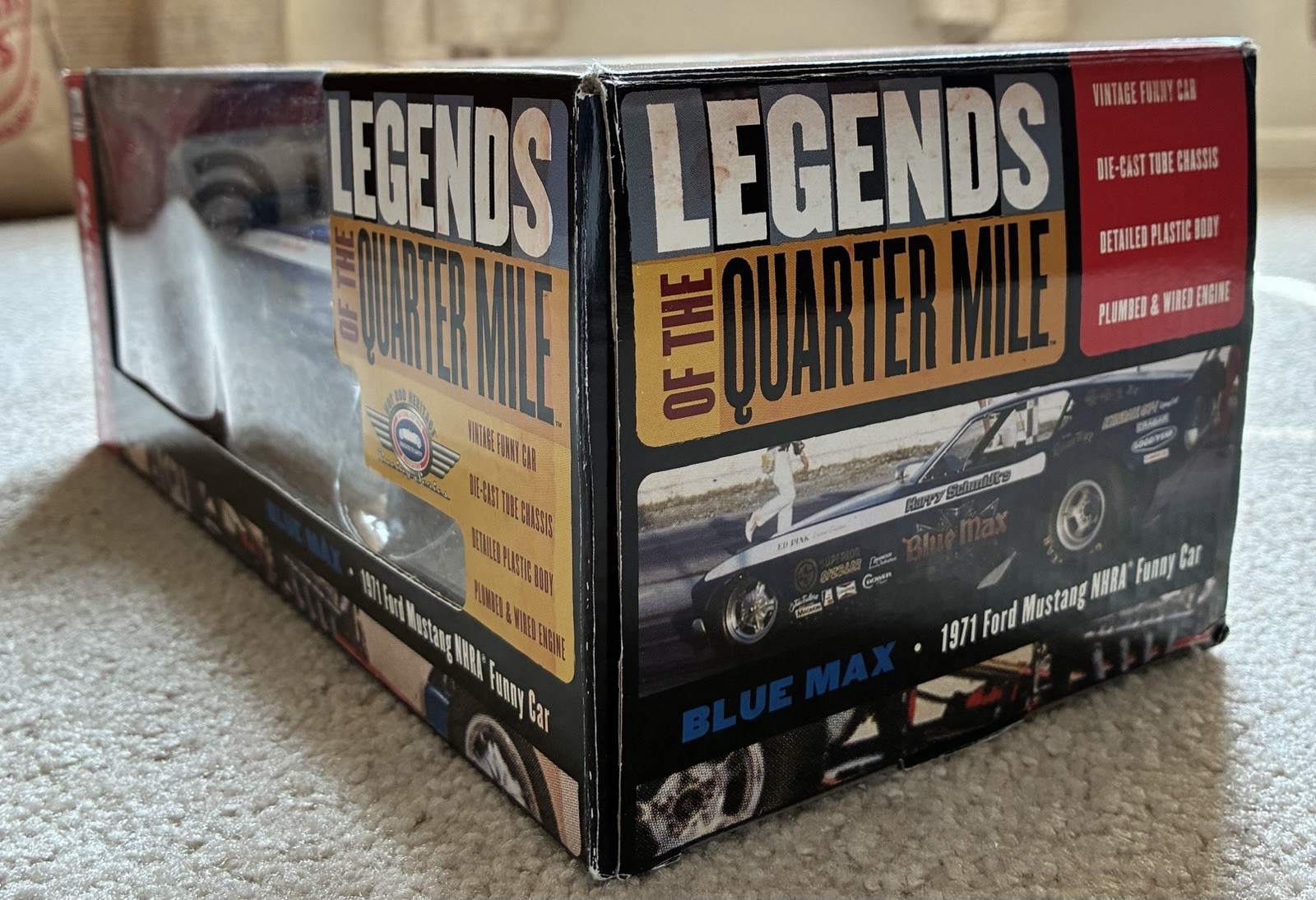 auto world 1/18 legends