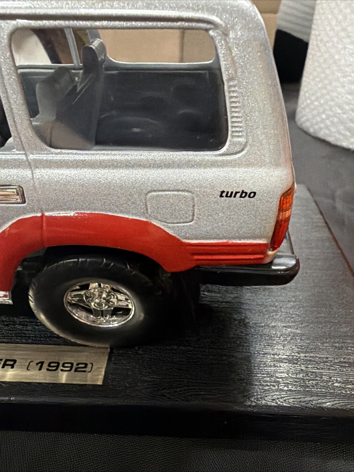 Road Tough 1992 Toyota Land Cruiser 1:18 Die-cast Metal Silver 4×4 No Box-J1/446