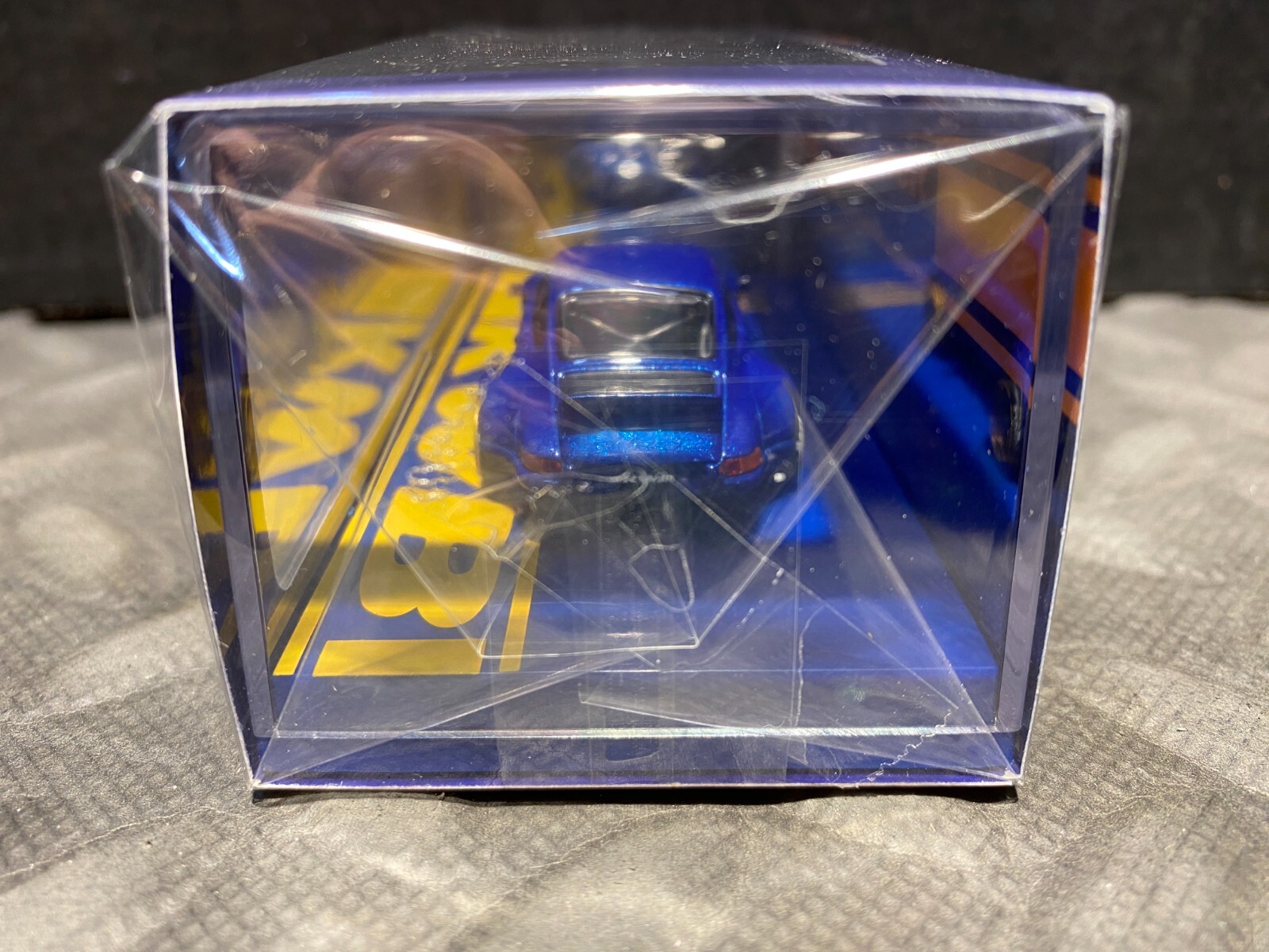 1/64 TARMAC PORSCHE RWB BACKDATE PANDORA ONE BLUE AND YELLOW