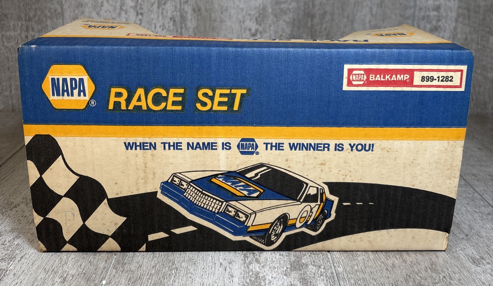 1/16 Ertl NAPA Auto Parts Balkamp Race Car Set w/ Box