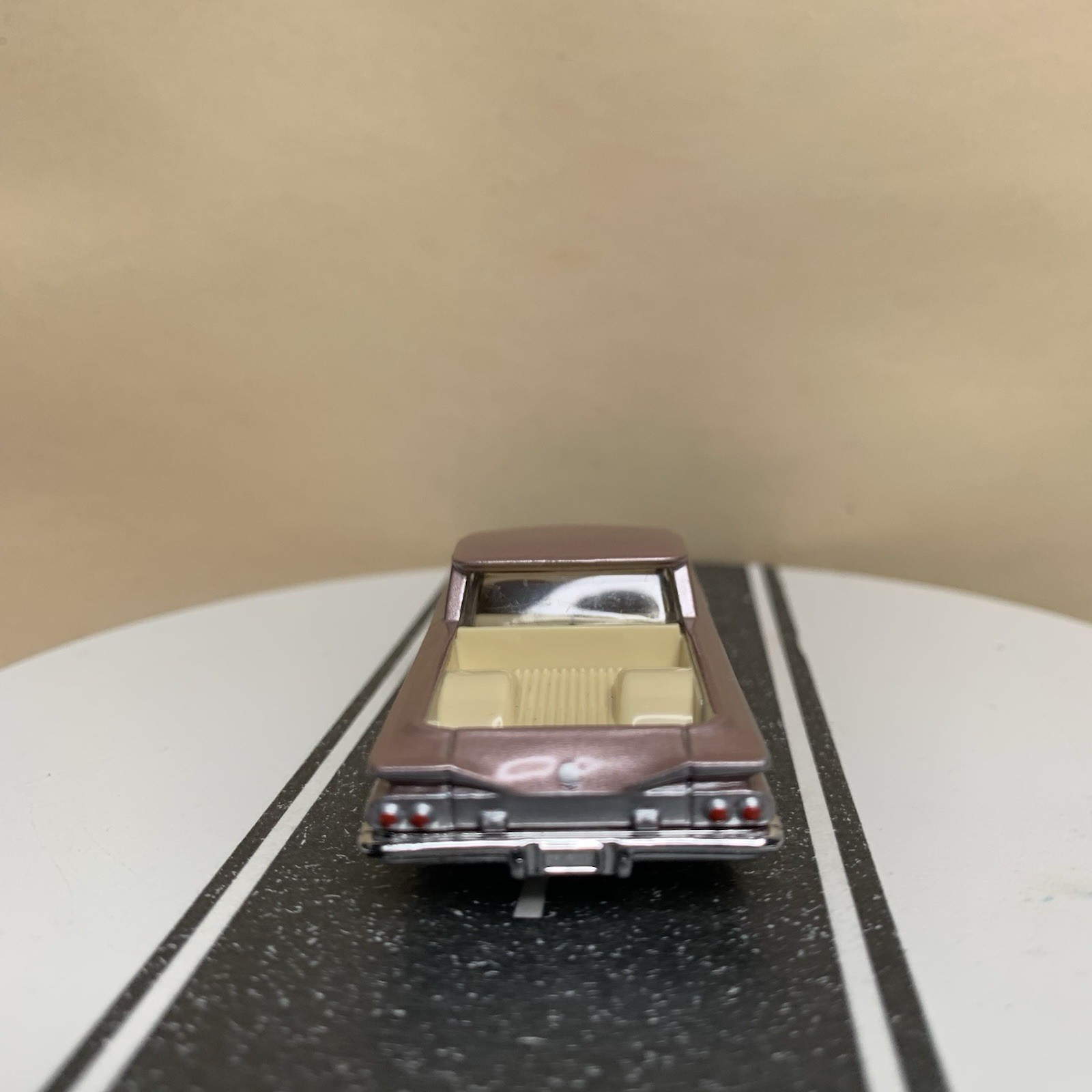 2022 Matchbox MBX Highway #33 1960 Chevy El Camino Pickup Truck Mauve Pink NM
