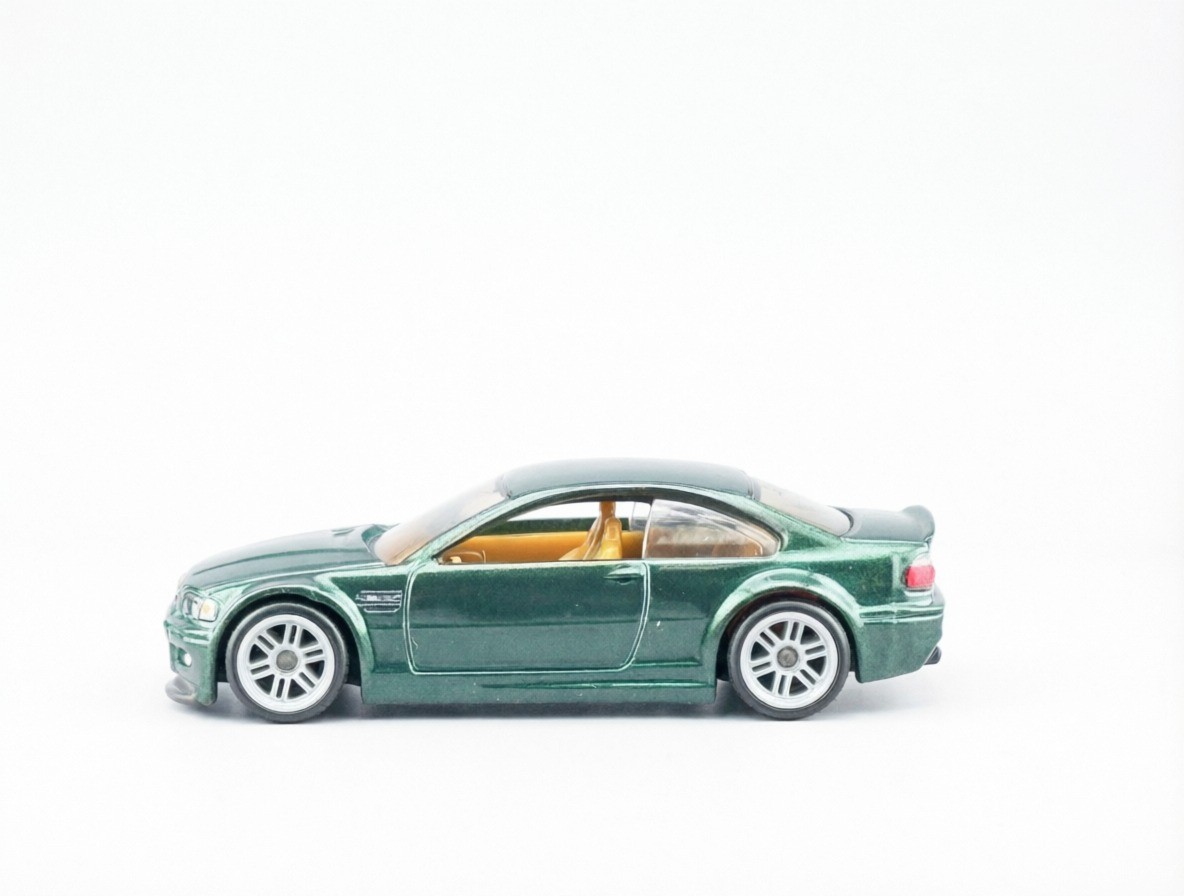 Hot Wheels BMW M3 E46 “Power Trip” 1:64 Green Diecast Model Car JKG30-6B