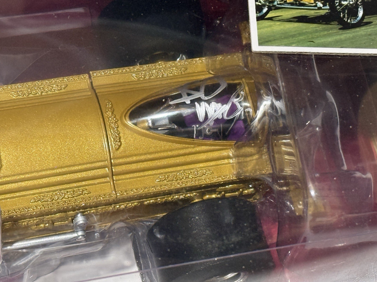 1/18 Auto World Dragula Munsters 1 of 300 SIGNED Butch Patrick Silver Screen