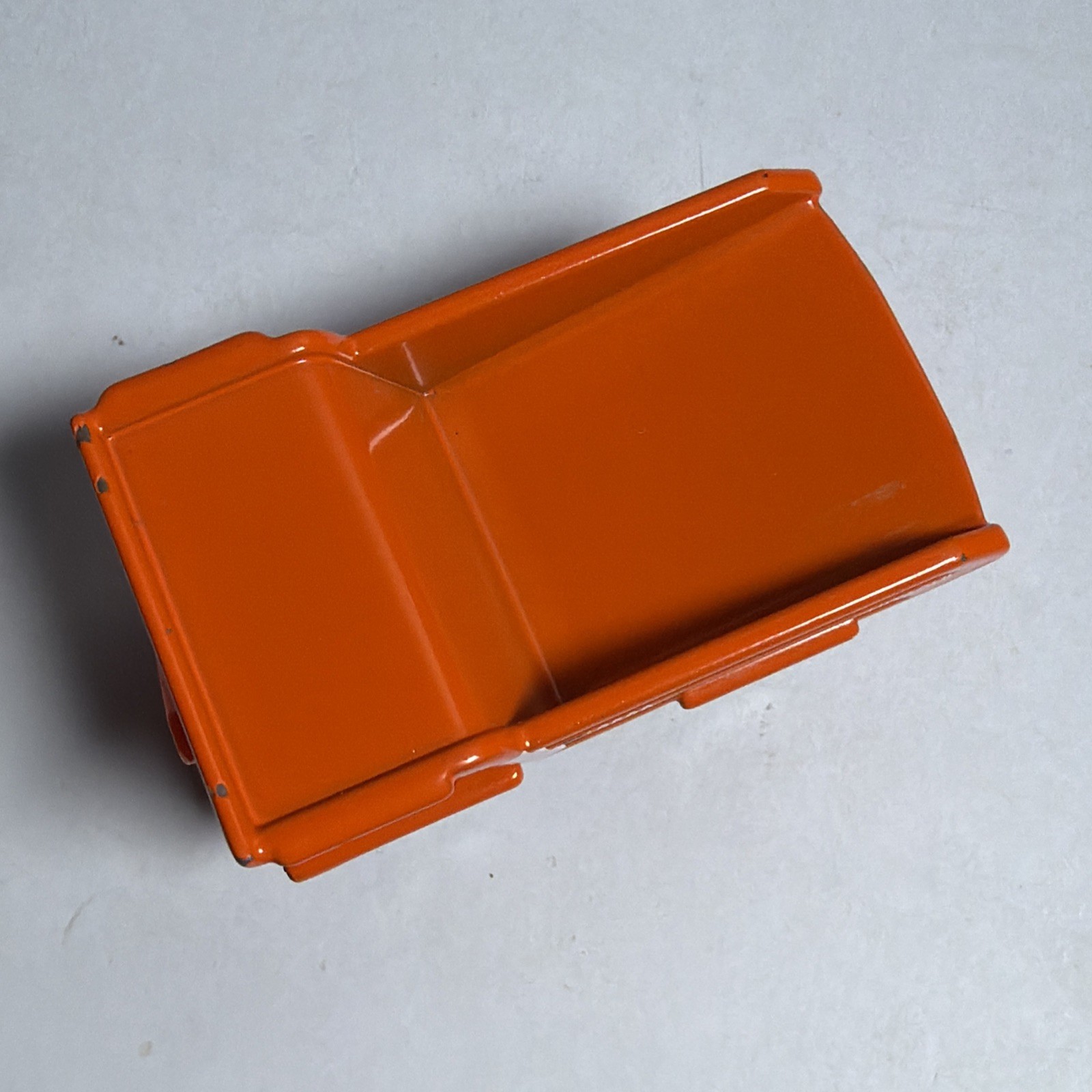 Takara Tomy Tomica #102 Hitachi Rigid Dump Truck EH3500AC II 1/185 Scale