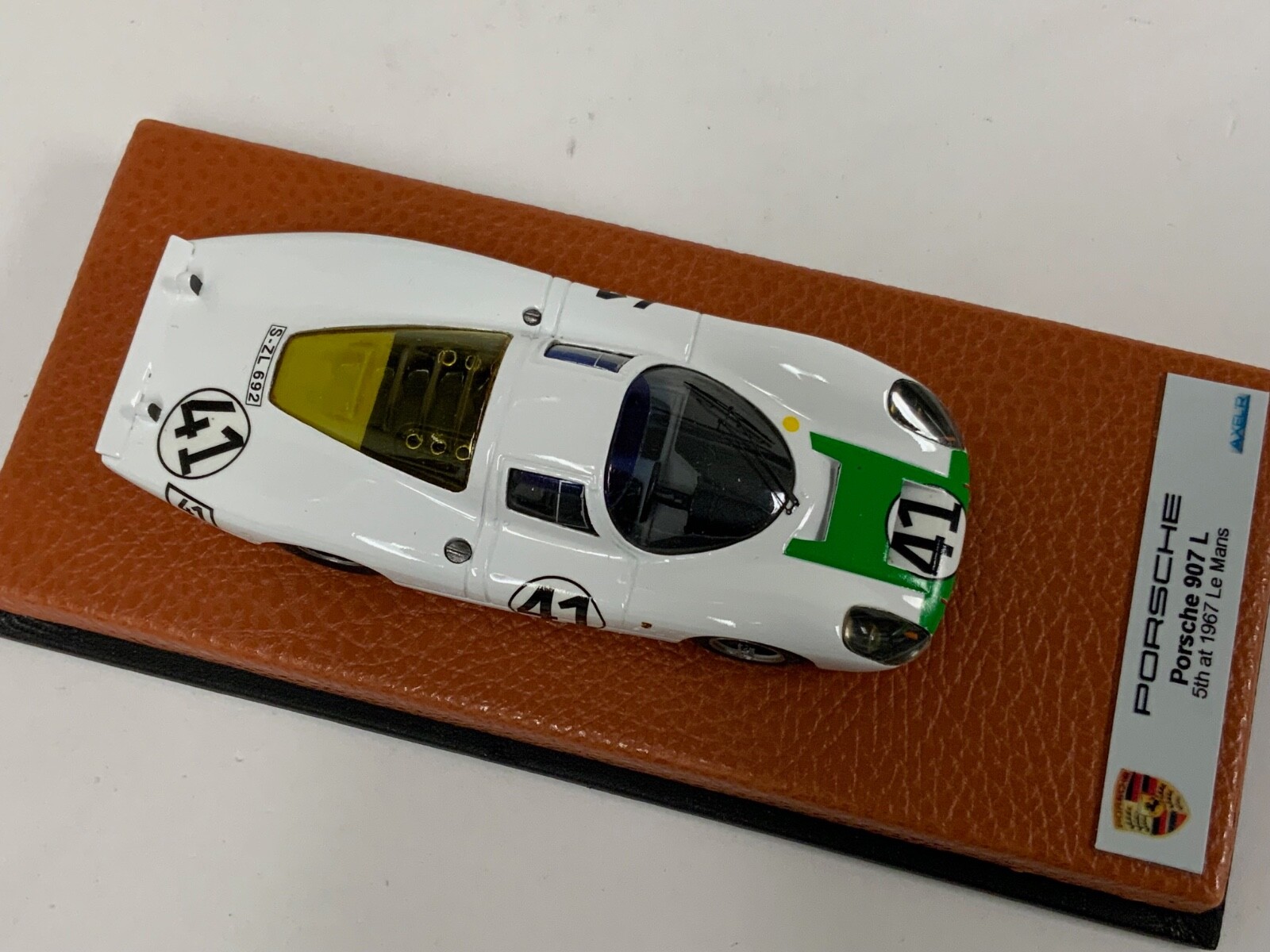 1/43 Axel’R Porsche 907 L from 1967 24 Hours Le Mans Leather base TR310