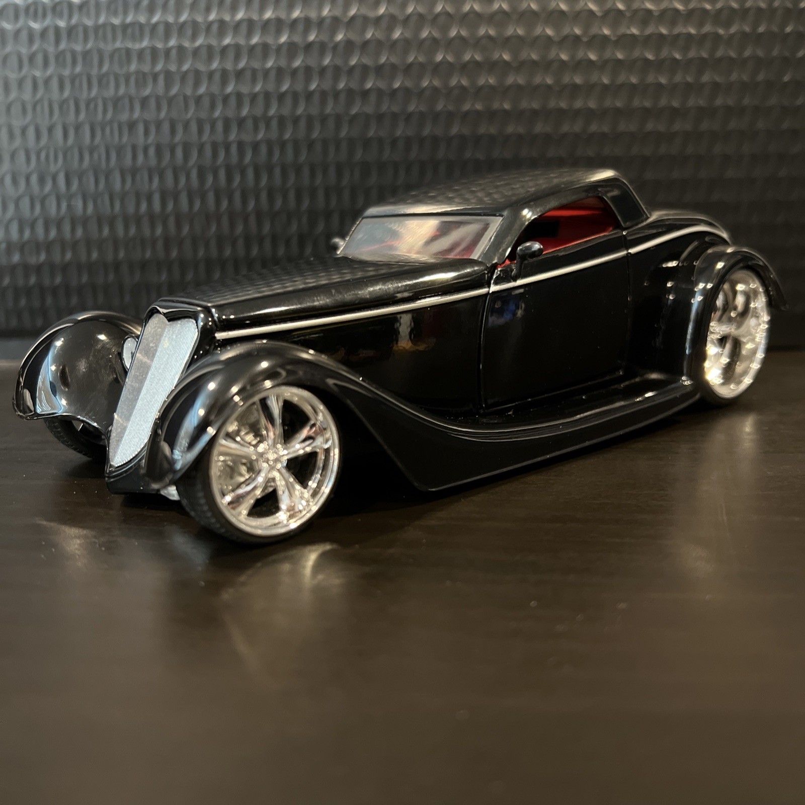 Vintage Jada Toys 2005 D-Rods 1933 Ford Coupe Lowrider Suicide Doors 1:24 Clean