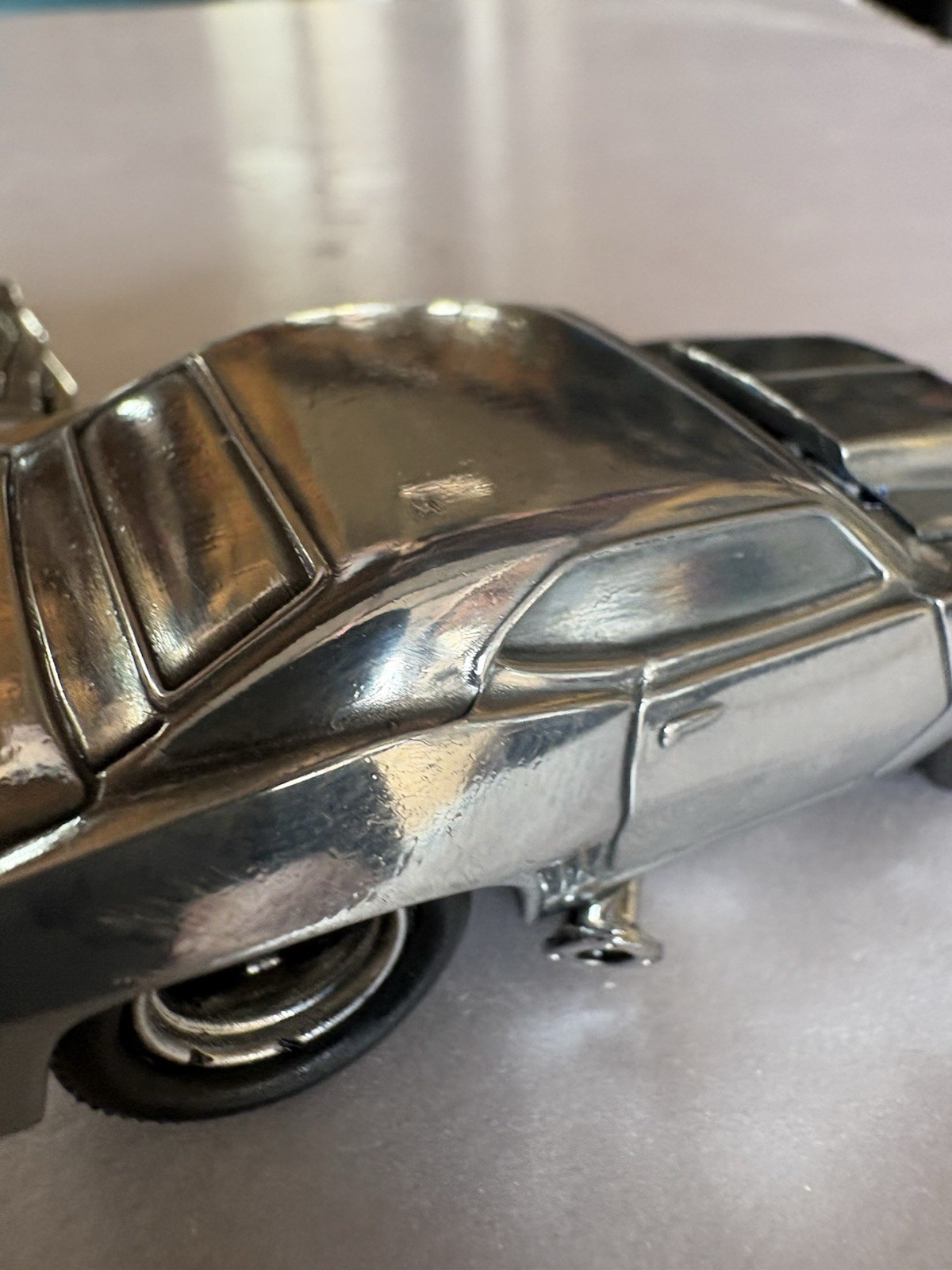 Muscle Machines 1/64 RAW 1969 Camaro SS Custom Hot Rod Rare 2004