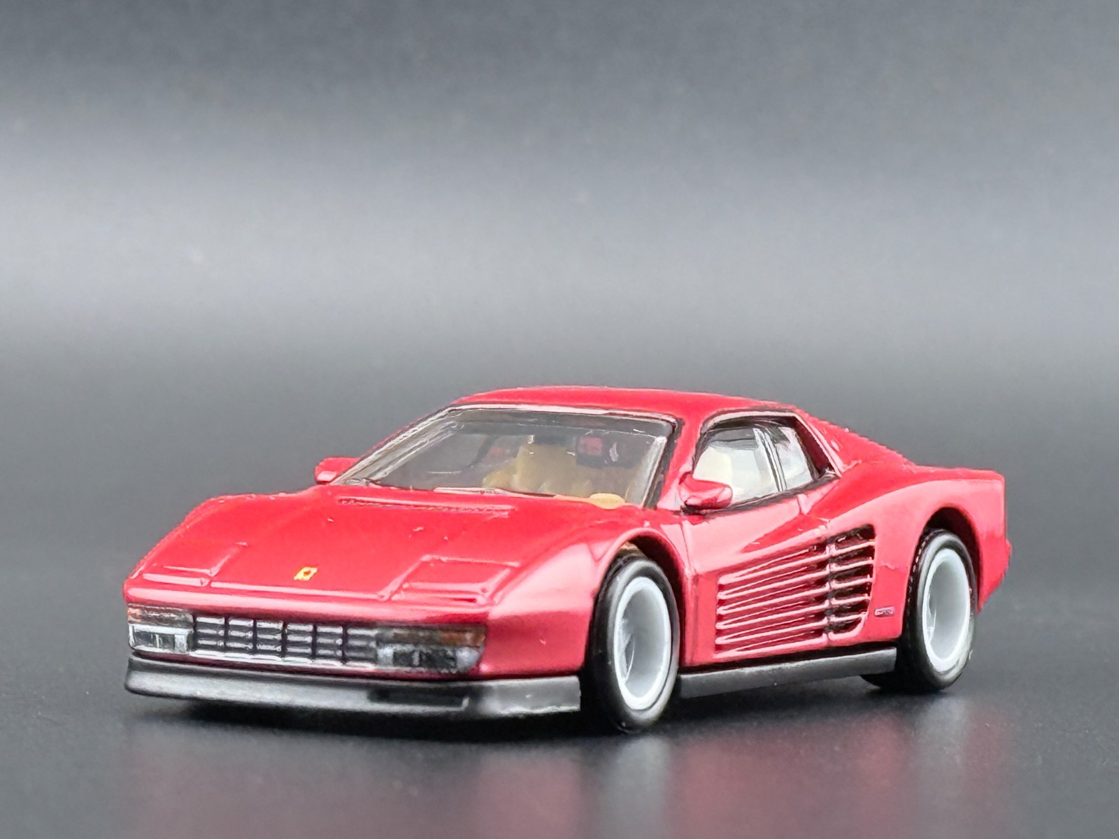 Hot Wheels Ferrari Testarossa Modern Classics FPY86-961S 1/64