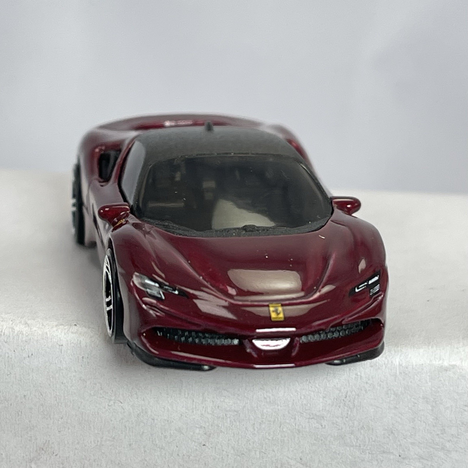 2025 Hot Wheels FERRARI SF90 STRADALE MOTOR SHOW Dk Red Diecast 1:64 Car