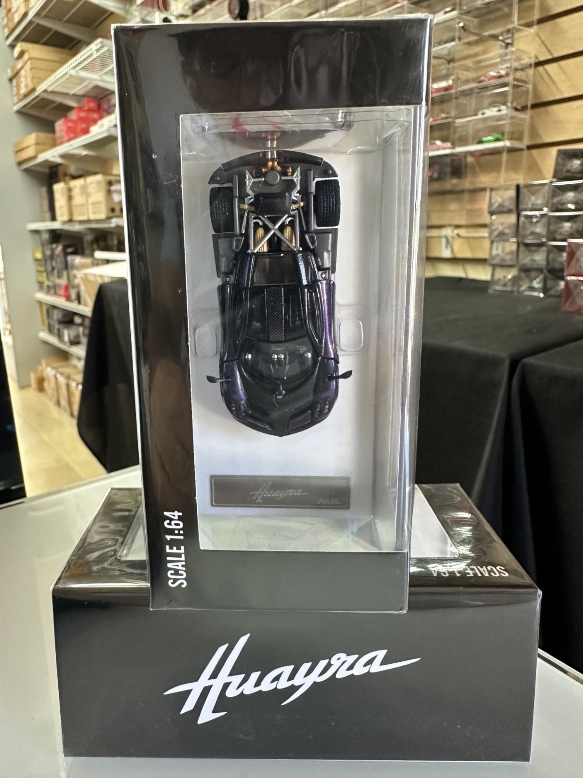 PAGANI HUAYRA 2014 DOORS OPEN REAR COMES OFF MAGIC PURPLE 1/64 DIECAST CAR HKM