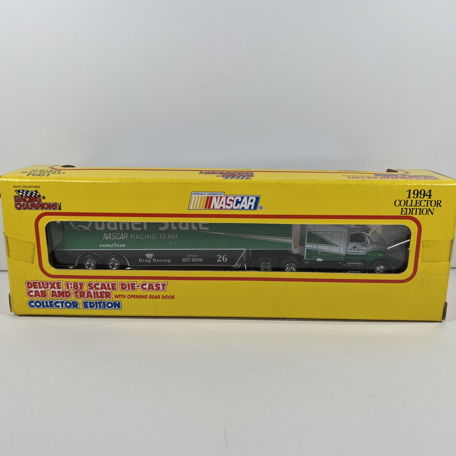 1994 Racing Champions #26 Deluxe 1:87 Quaker State Racing Trailer Brett Bodine