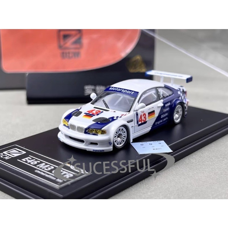 DCM 1:64 White BMW M3 GTR E46 #43 Widebody Diecast Sports Car Display Model