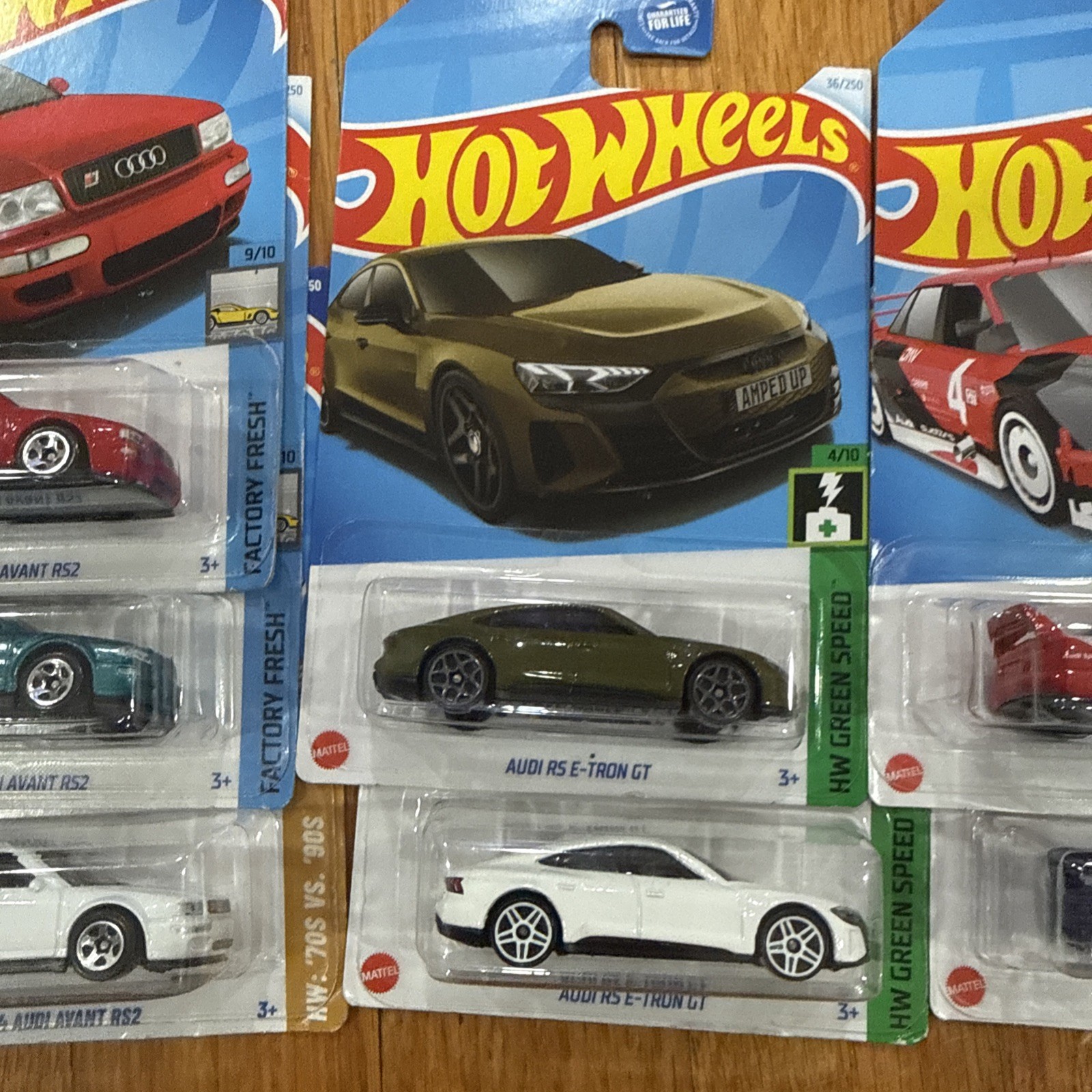 HOT WHEELS LOT OF 8 AUDI 90/SPORT QUATTRO/ AVANT RS2/RS6 AVANT/RS E-TRON GT/R8