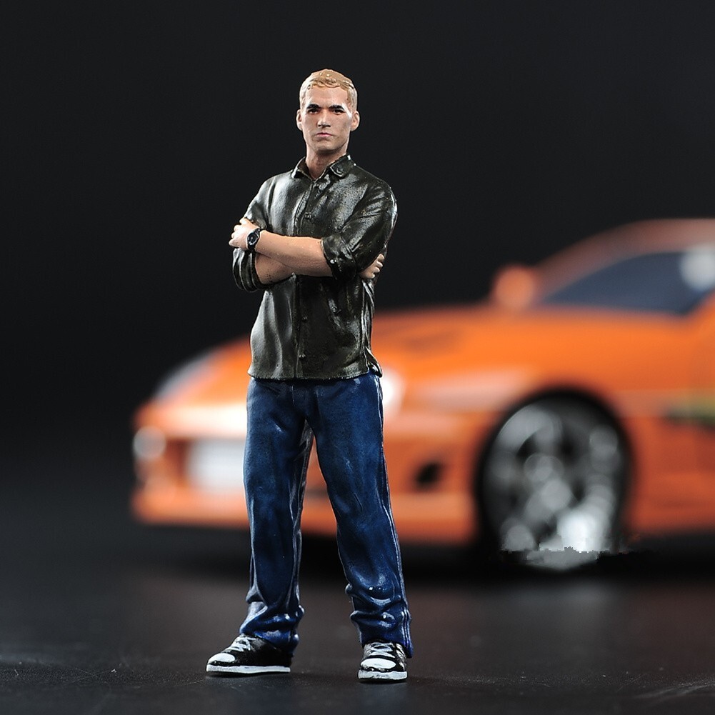 1/64 Minatures Figures Paul Walke Scene Props Doll For Cars Vehicles Props Model