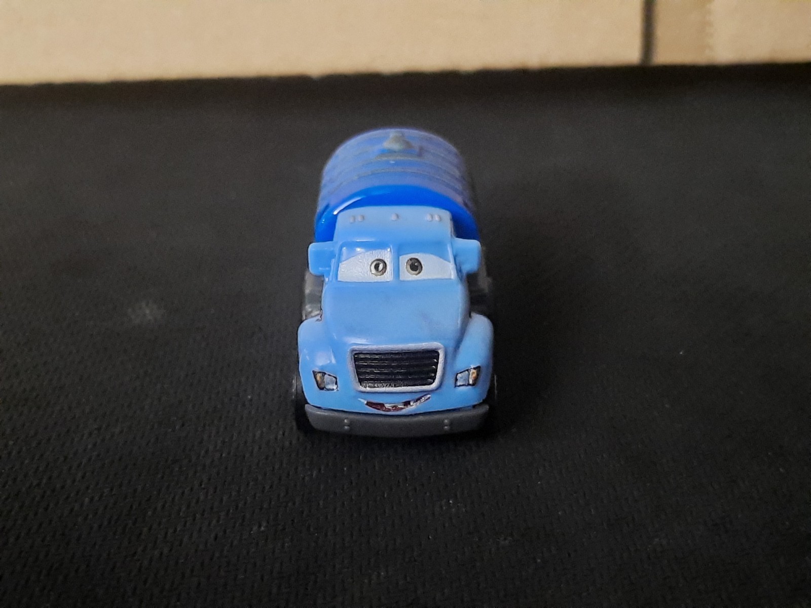 Disney Pixar Cars Mini Racers Mr Drippy Loose