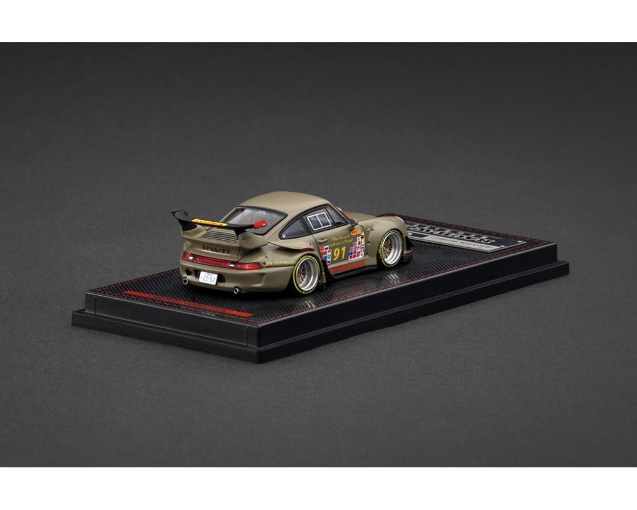 Ignition Model 1:64 Rauh-Welt Begriff RWB 993 – Matte Green