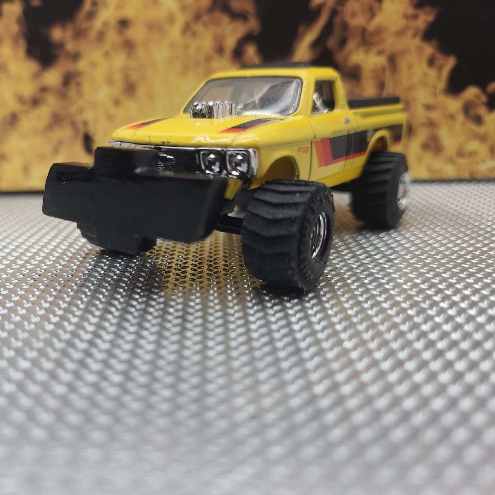 CUSTOM BUILT 1:64 GreenLight Chevy ❤️ 4×4 CHEVEROLET HOTROD PULLING TRUCK puller
