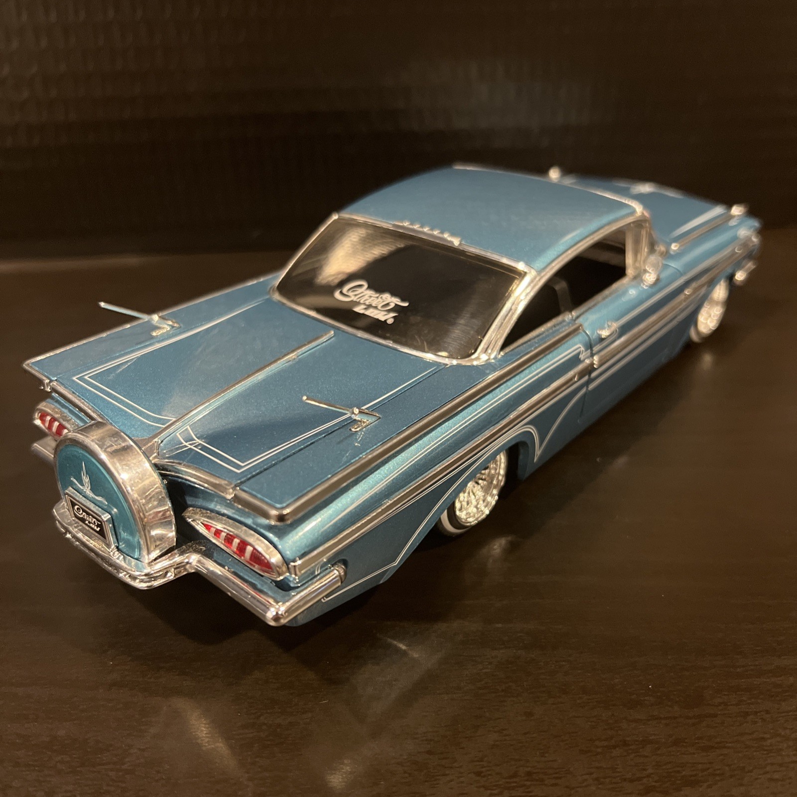 RARE 2001 Jada Toys Street Low 1959 Chevy Impala Blue 1/24 Lowrider Diecast