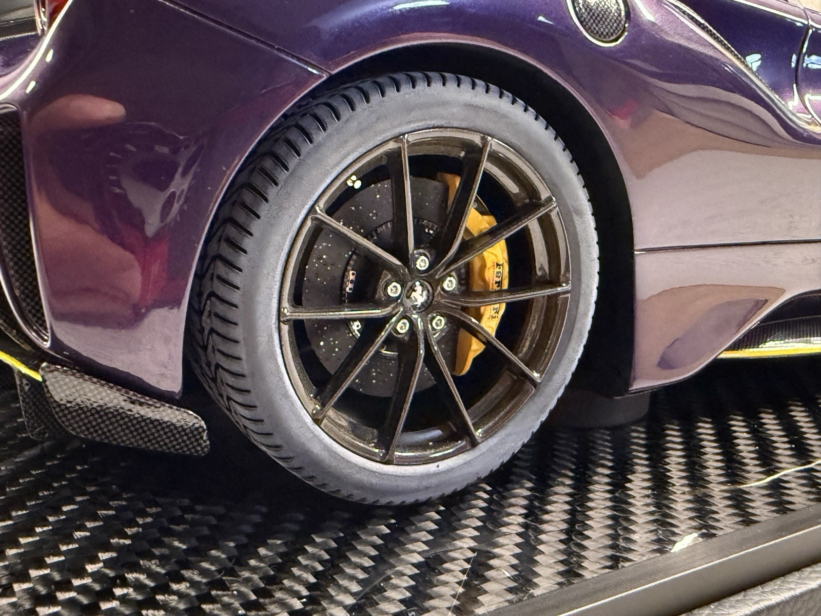 1/12 BBR1213DU. Ferrari 488 Pista. Hong Kong Violet. Limited 20 Pieces. 20/20