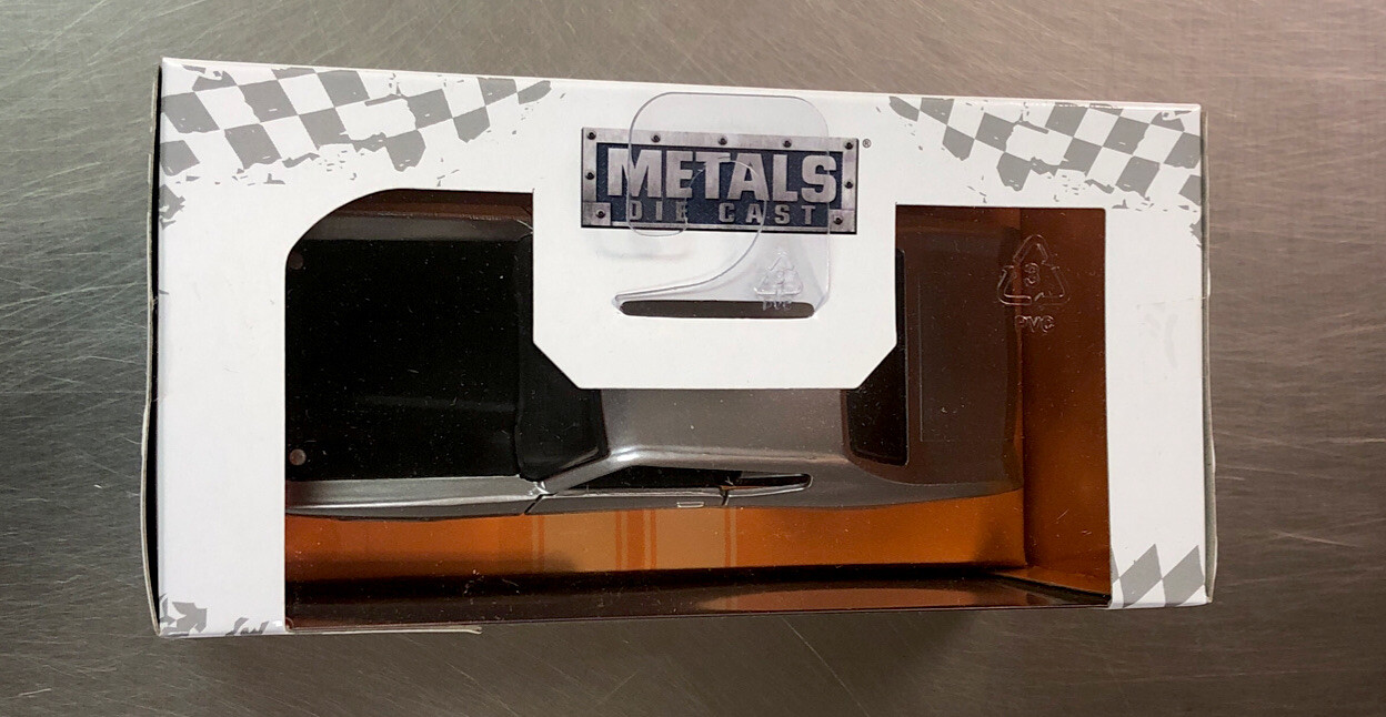 JADA BIGTIME MUSCLE 1970 CHEVY CHEVELLE SS 1/43 SCALE SILVER & BLACK PAINT