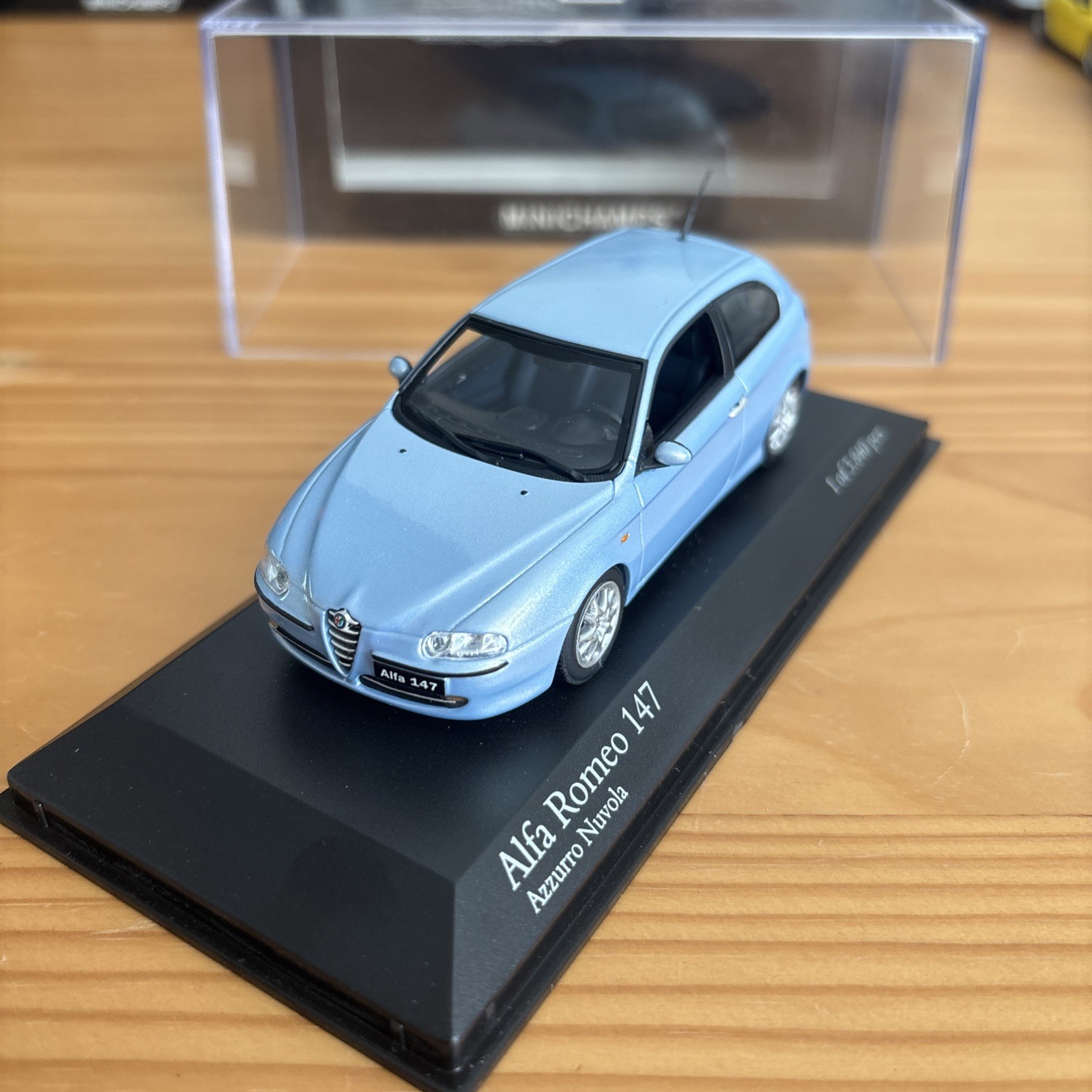 1:43 Minichamps Alfa Romeo 147 Azzuro Nuvola 2001 Light Blue Metallic 120001
