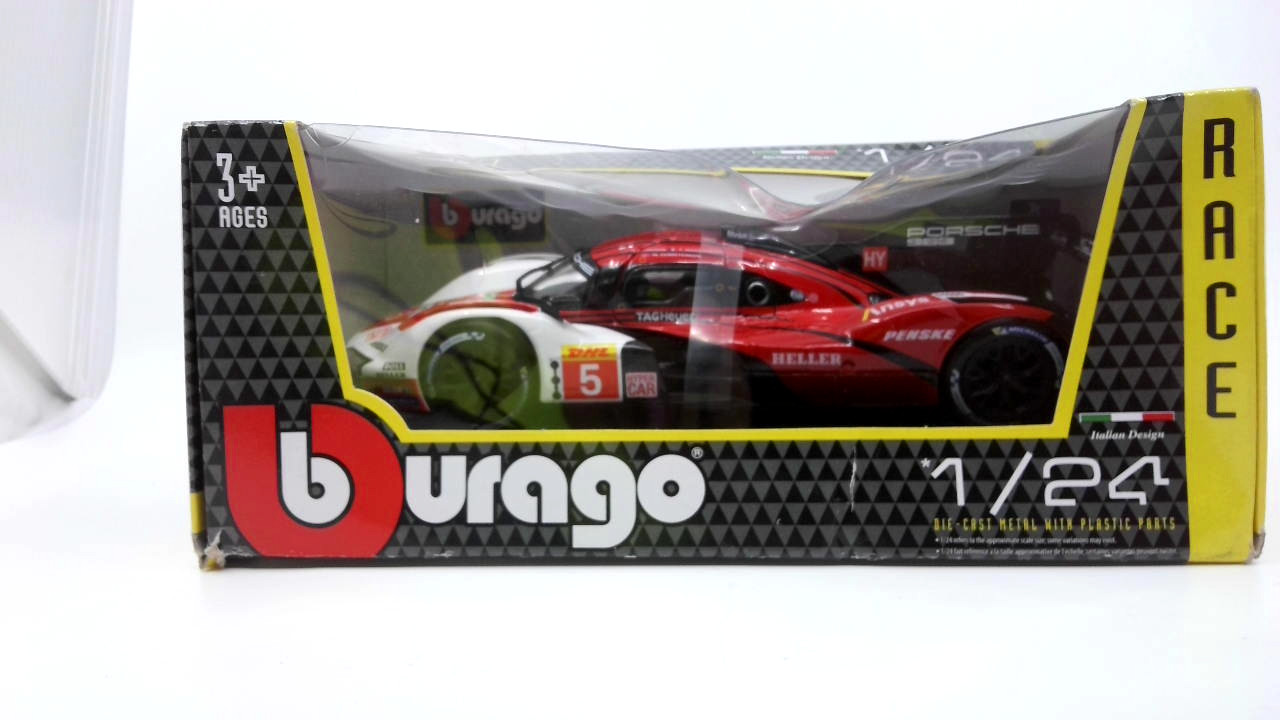 Bburago PORSCHE PENSKE 963 GTP – 1:24 Scale – Incredibly Detailed Die-Cast Repli