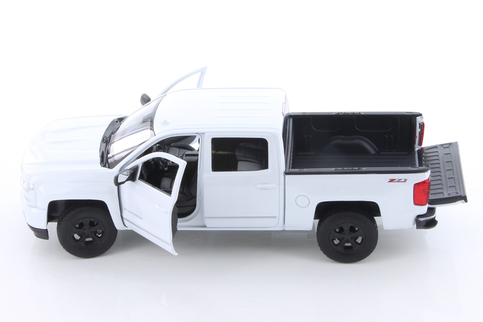 2017 CHEVY SILVERADO PICKUP WELLY 24083/4D 1/29 scale DIECAST CAR