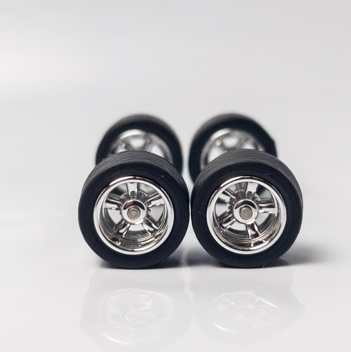 10mm/10mm Chrome Mag rims 5 spoke blackwall tire set. for Hot Wheels