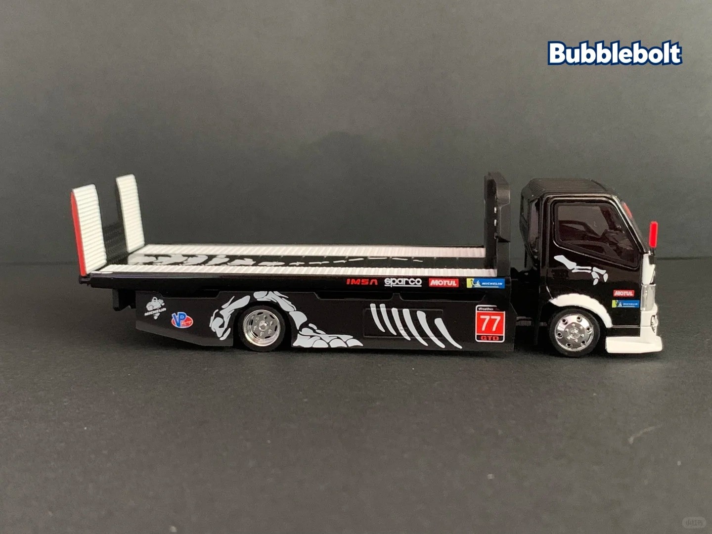 1/64 Mega Gear Custom Tow Truck Skeleton Dinosaur Flatbed Diecast Model